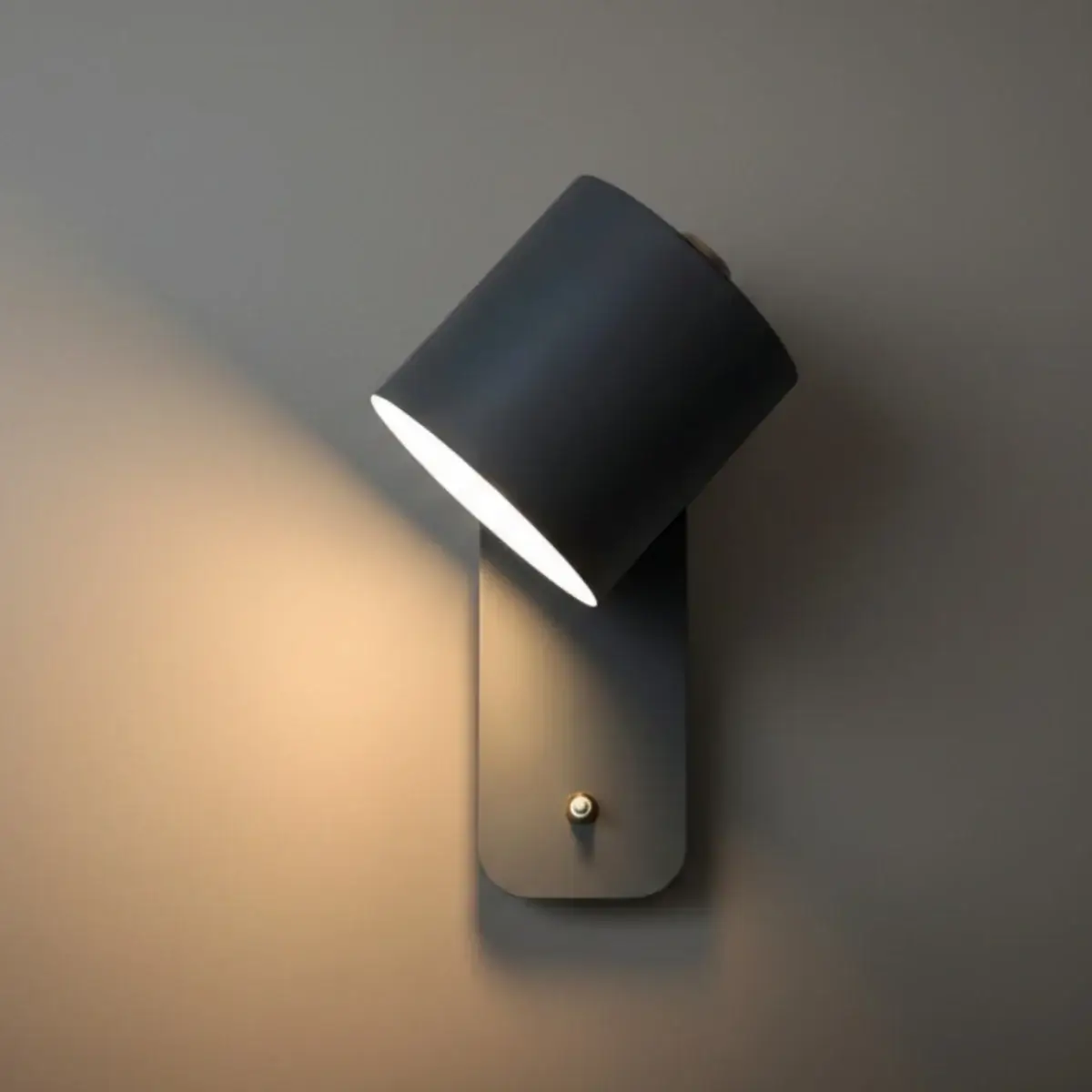 Modern Wall Lamp – Rotatable Cylinder Macaron Color Palette